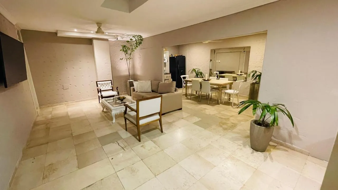 Capitel Hostel Cartagena 0*,